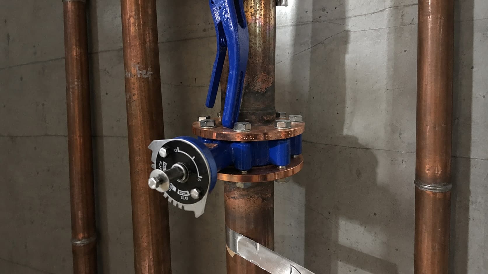Gas isolation valve on a copper gas main, installed by Prava